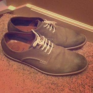 Men’s Grey Clark dress shoes